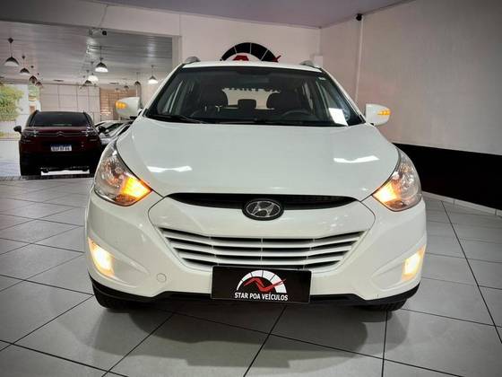 HYUNDAI IX35 2.0 MPI 4X2 16V FLEX 4P AUTOMÁTICO HYUNDAI IX35 2.0 MPI 4X2 16V FLEX 4P AUTOMÁTICO